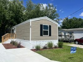 featured image of 33 Tower Manor Cir W #33