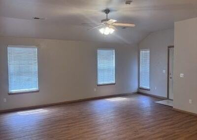 1714 Riviera Ln - Photo 5 of 12