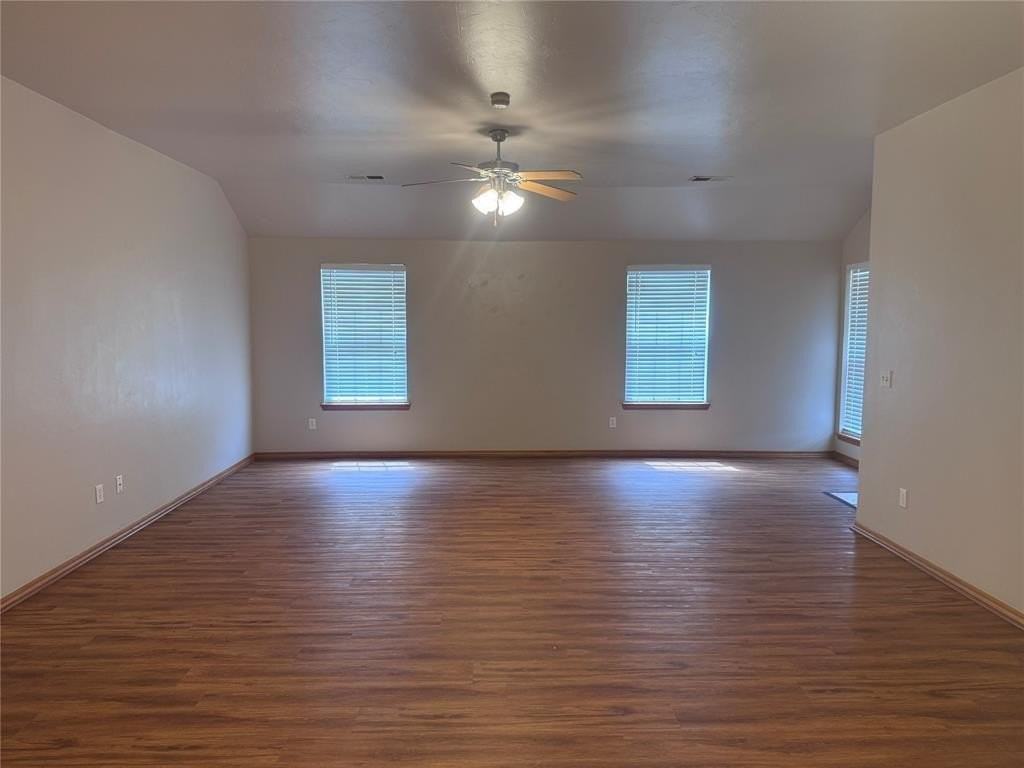 1714 Riviera Ln - Photo 6 of 12