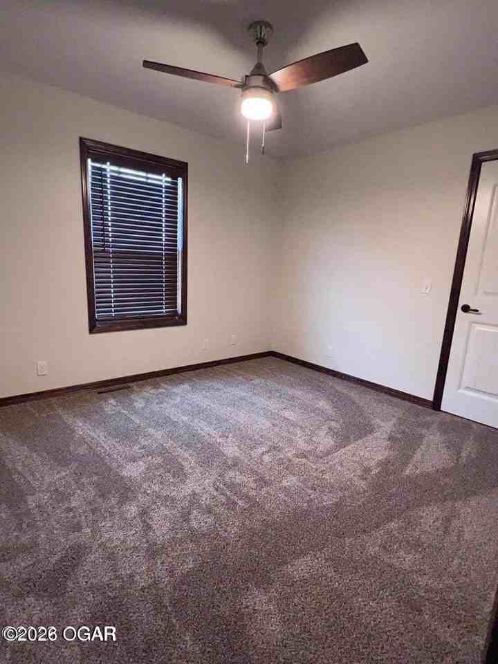 2019 W 26th St - Photo 5 of 8