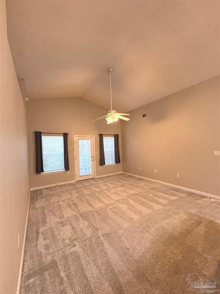 711 Marsh Harbor Dr - Photo 7 of 13