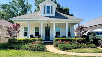 1633 E Hatton St - Photo 1 of 1