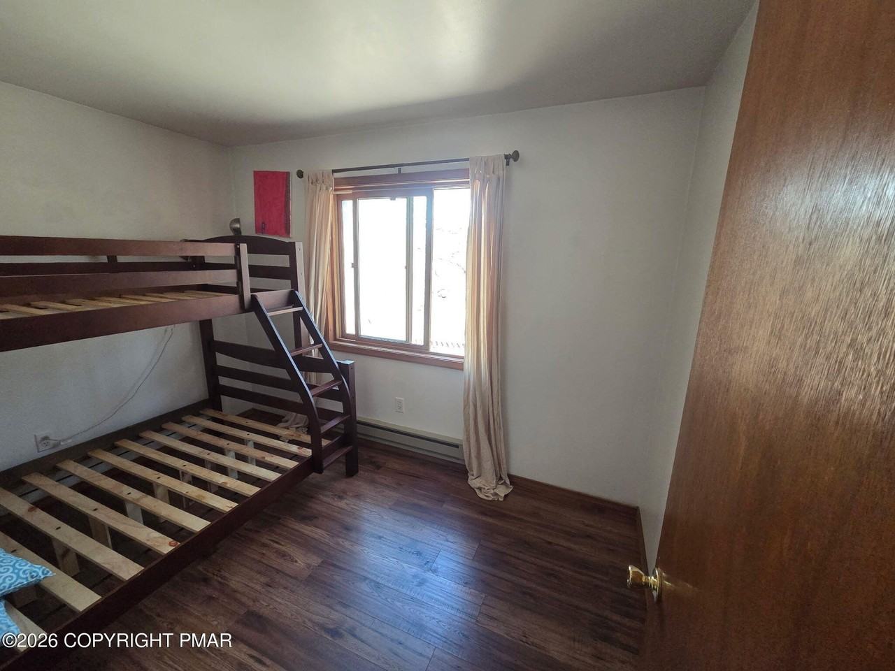 408 Saunders Dr - Photo 7 of 30