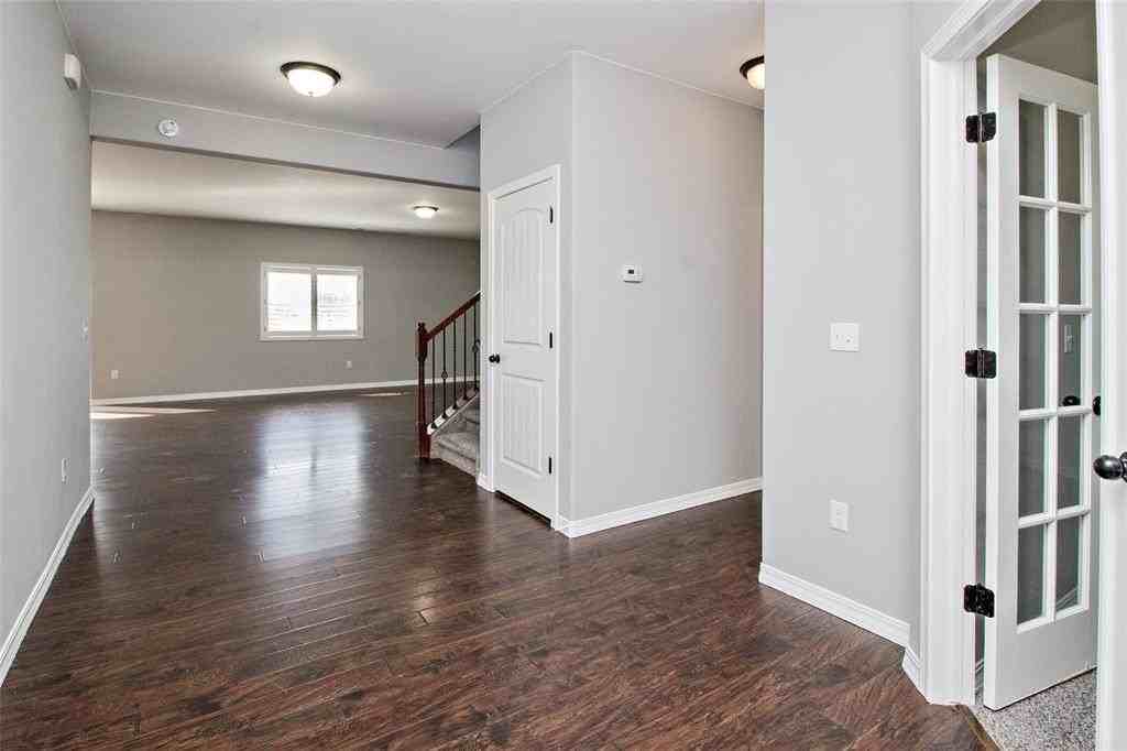 10997 Hidden Prairie Pkwy - Photo 5 of 39