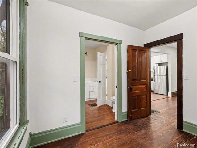 120 Depot St - Photo 6 of 20