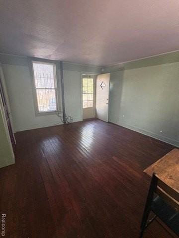 115 Ballard St - Photo 7 of 15