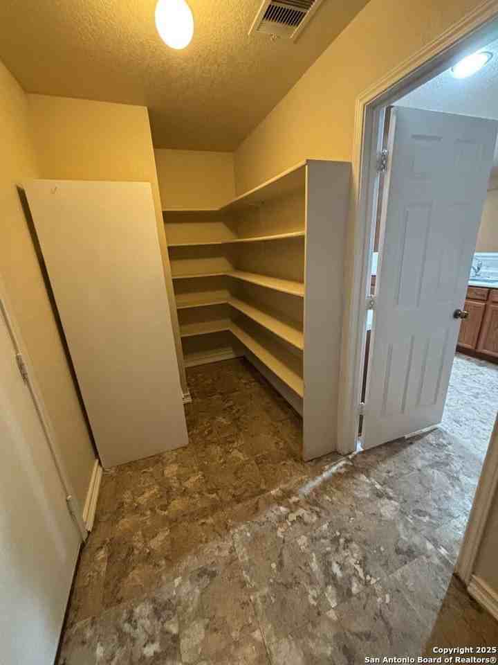 11107 Liberty Fld - Photo 6 of 28