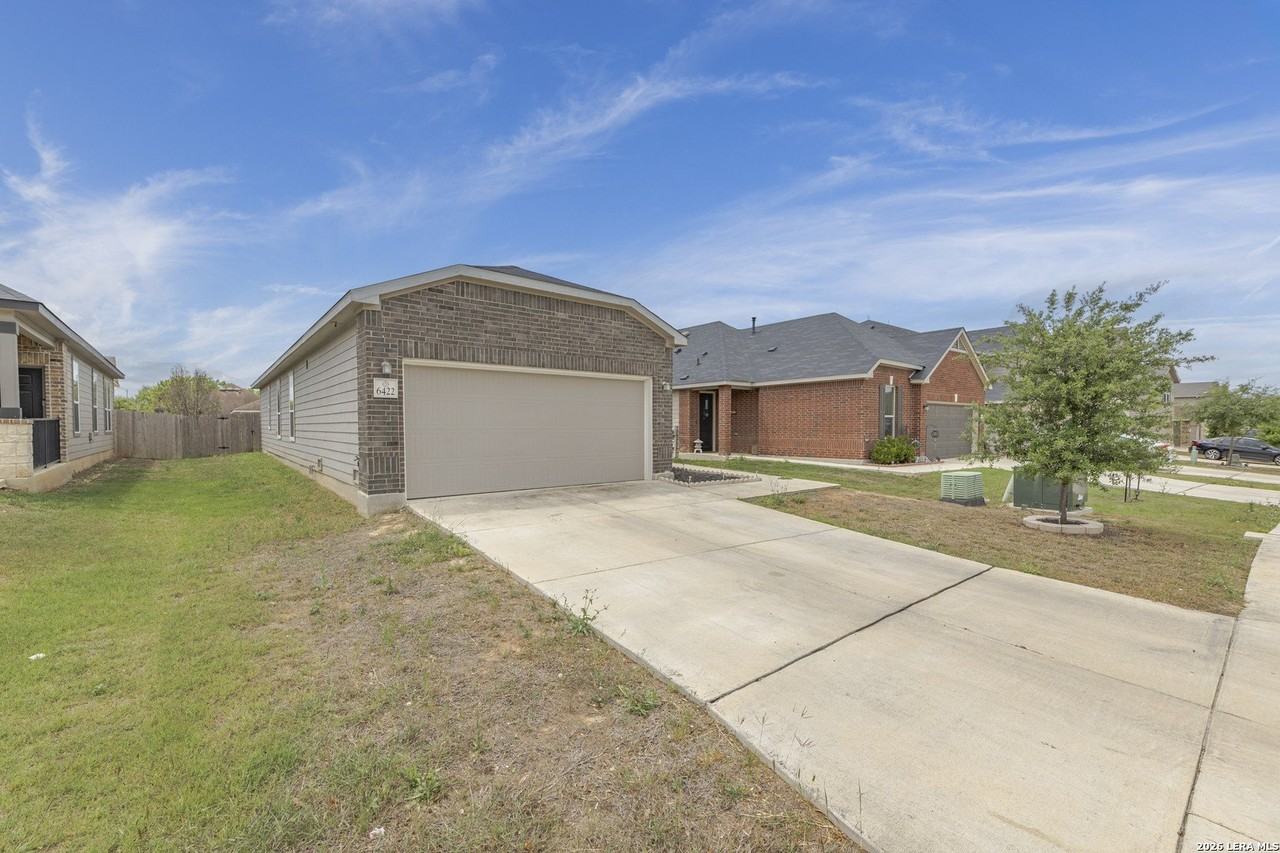 6422 Hibiscus Fls - Photo 2 of 19