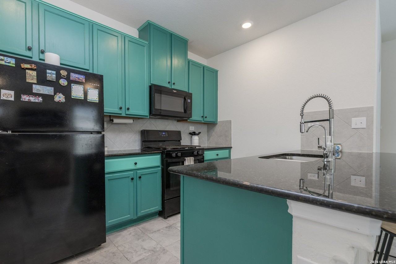 6422 Hibiscus Fls - Photo 5 of 19