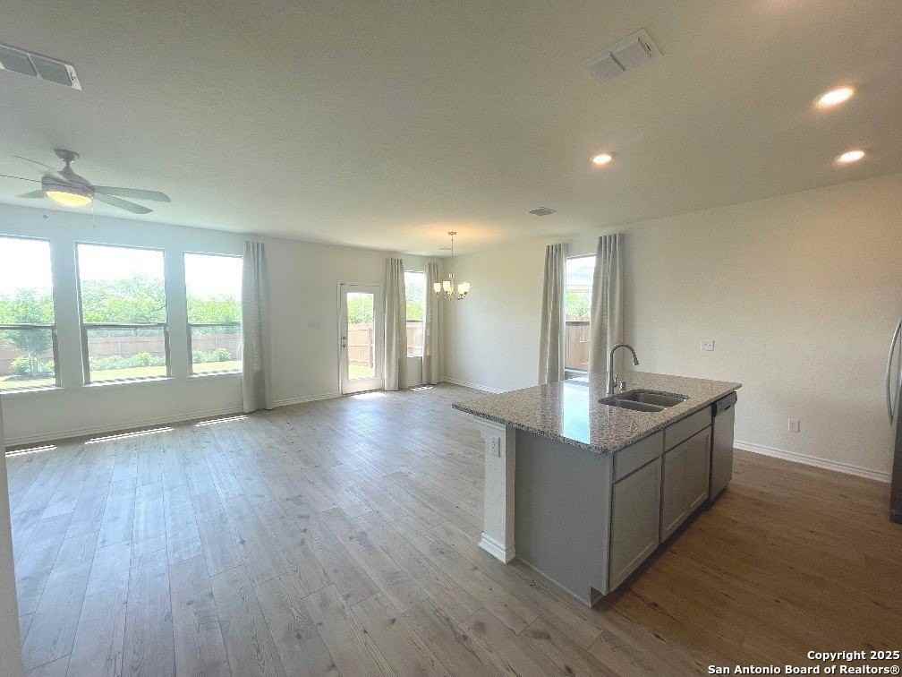 750 Tranchet Trl - Photo 3 of 19