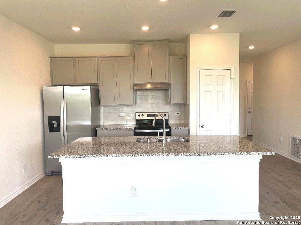 750 Tranchet Trl - Photo 7 of 19