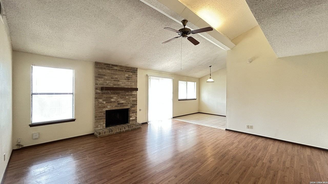 5111 Timber Trace St - Photo 6 of 34