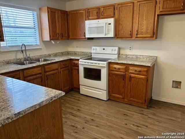 13815 Cane Dr - Photo 5 of 16