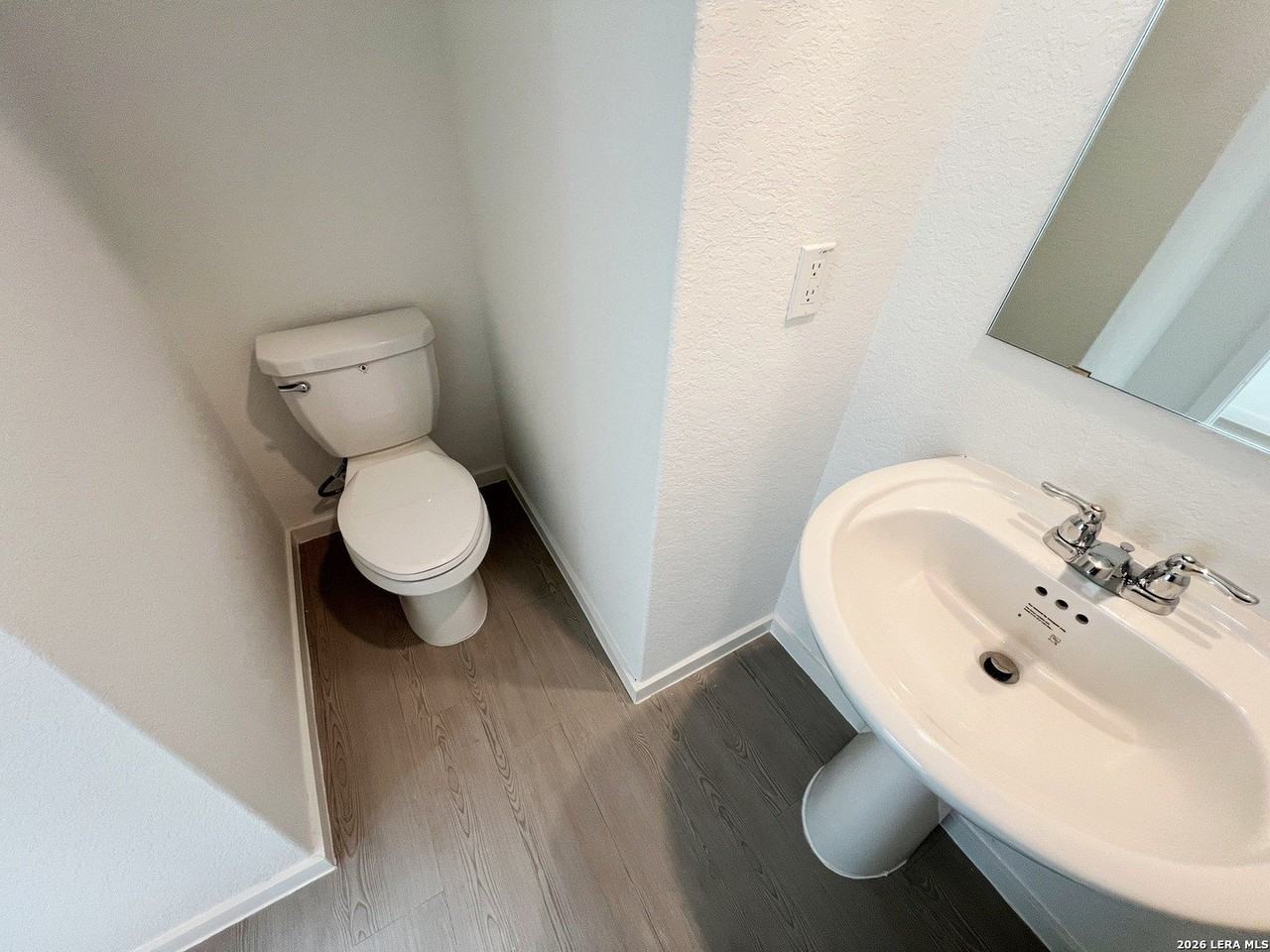 3008 Carnelian Trl - Photo 3 of 28