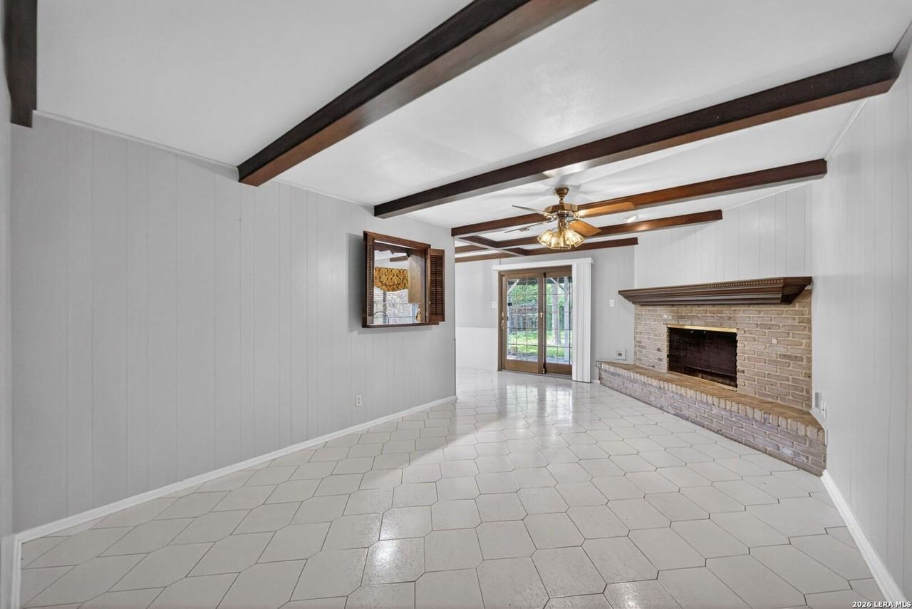 3743 Newrock Dr - Photo 7 of 35