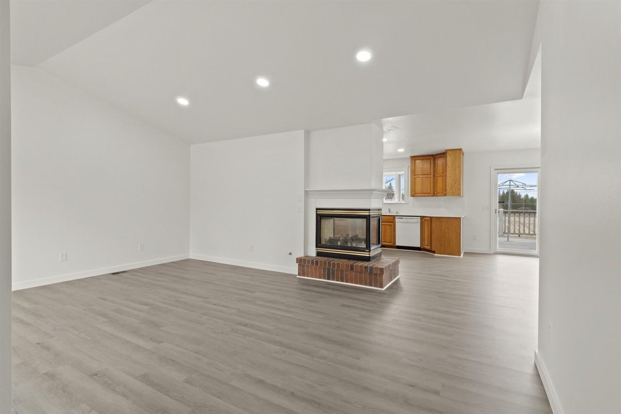 5704 W Garden Springs Rd - Photo 6 of 40