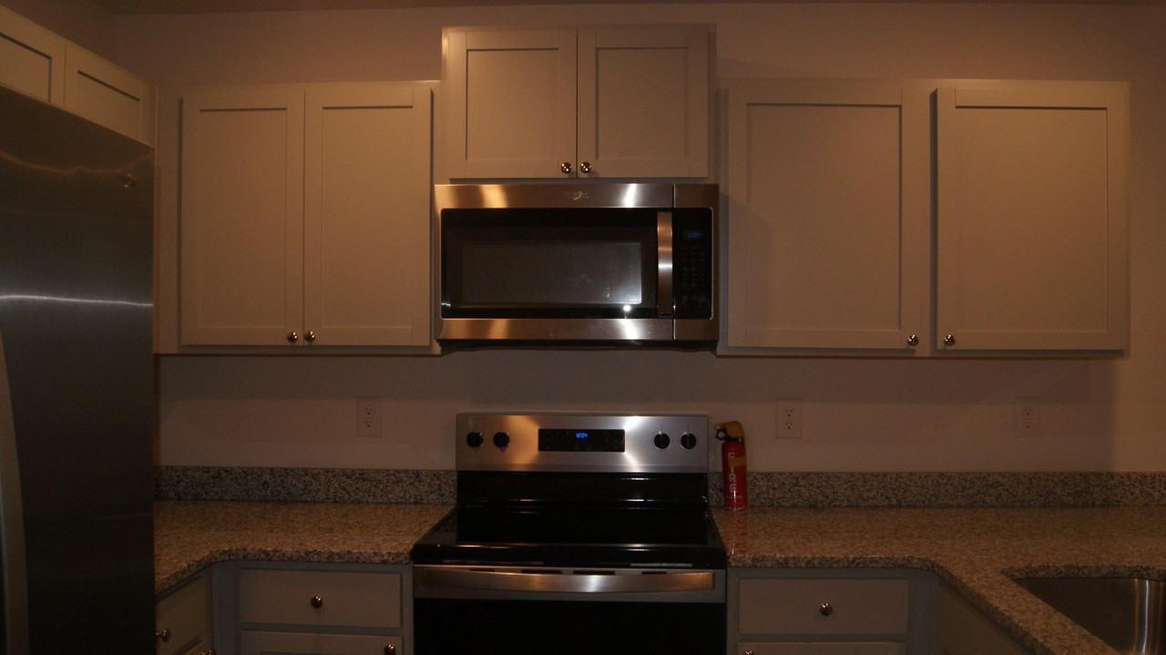 188 Wall St - Photo 5 of 31