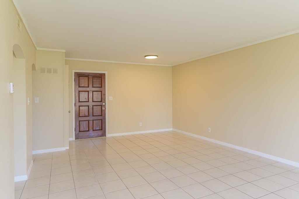 825 Santa Isabel Blvd - Photo 5 of 27