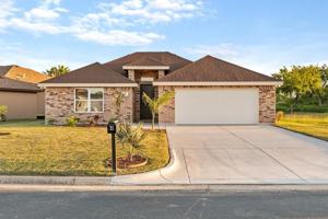 featured image of 4 Augusta Dr