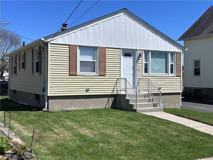 9 Custer Ave - Photo 1 of 1