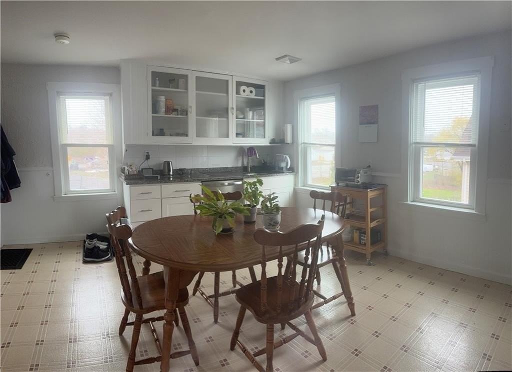 12 Third School St #3 - Photo 4 of 18