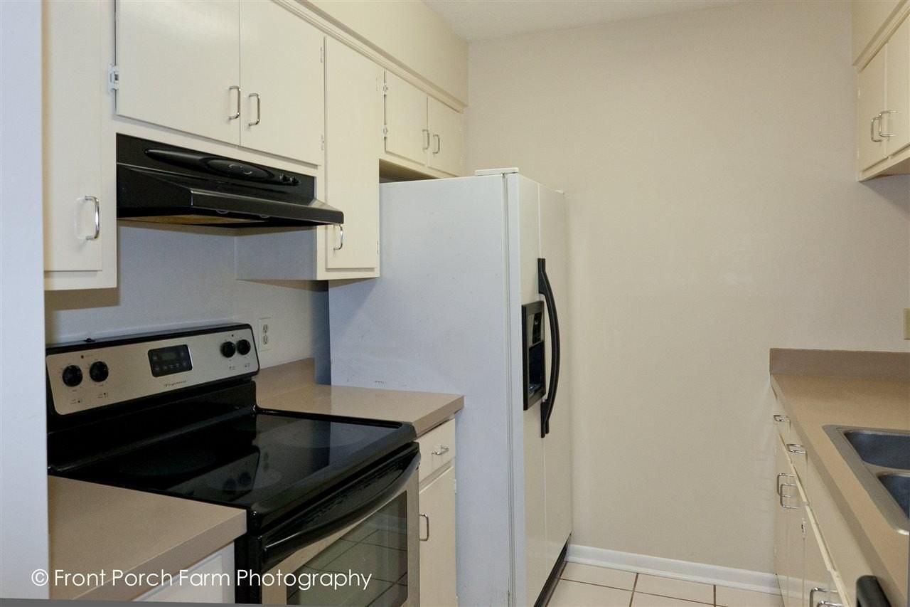 3756 Donovan Dr #C - Photo 4 of 14