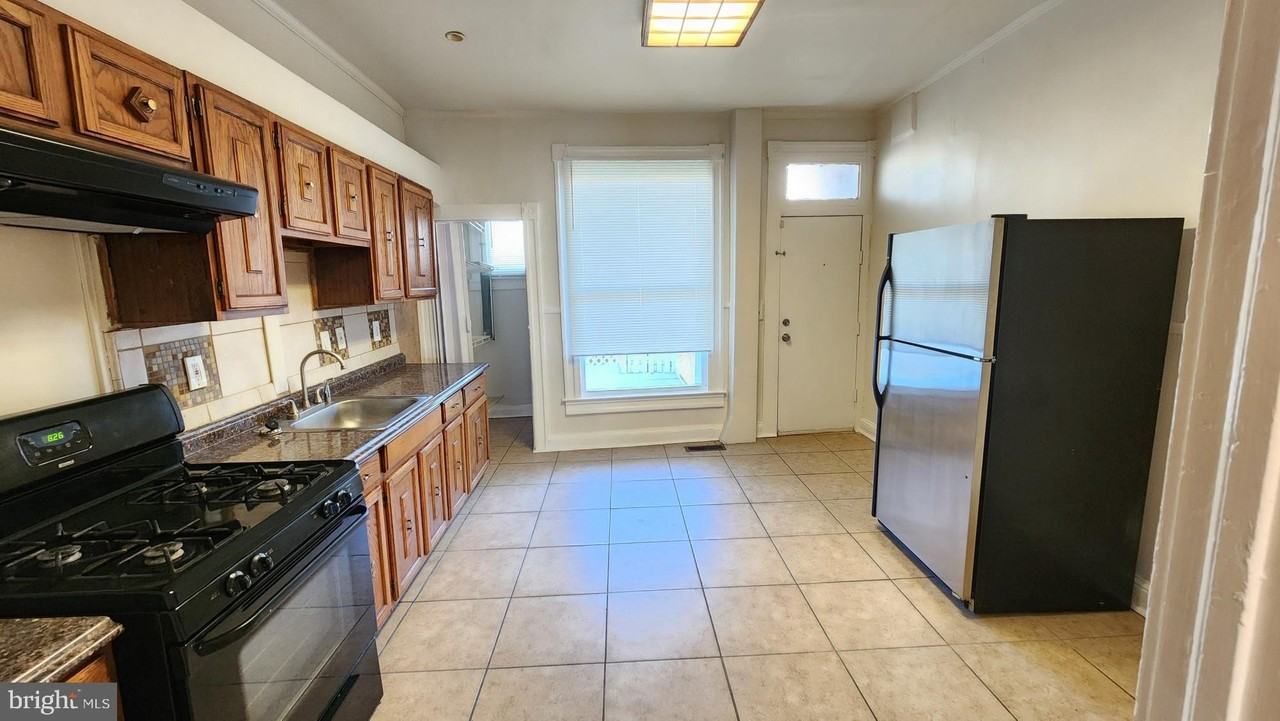 3216 W Belvedere Ave - Photo 5 of 12