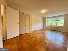 10201 Grosvenor Pl #804A - Photo 1 of 1