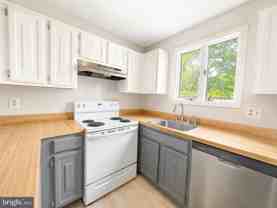 22026 Gloucester Ct #A8 - Photo 1 of 1