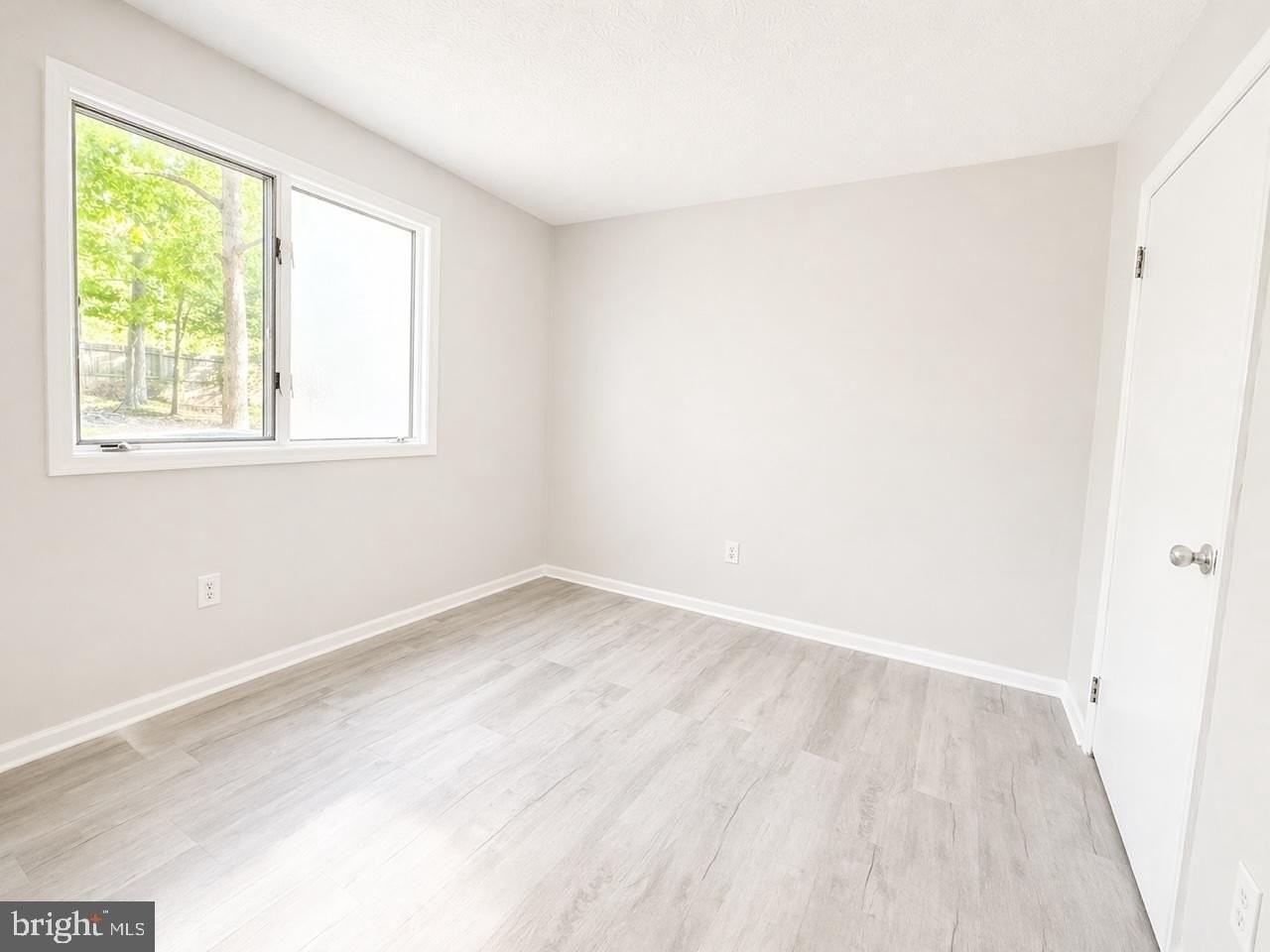 22026 Gloucester Ct #A8 - Photo 7 of 12