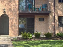 featured image of 612 N Shady Retreat Rd #11