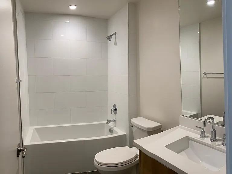 Santa Anita  - 503E #503E - Photo 4 of 12