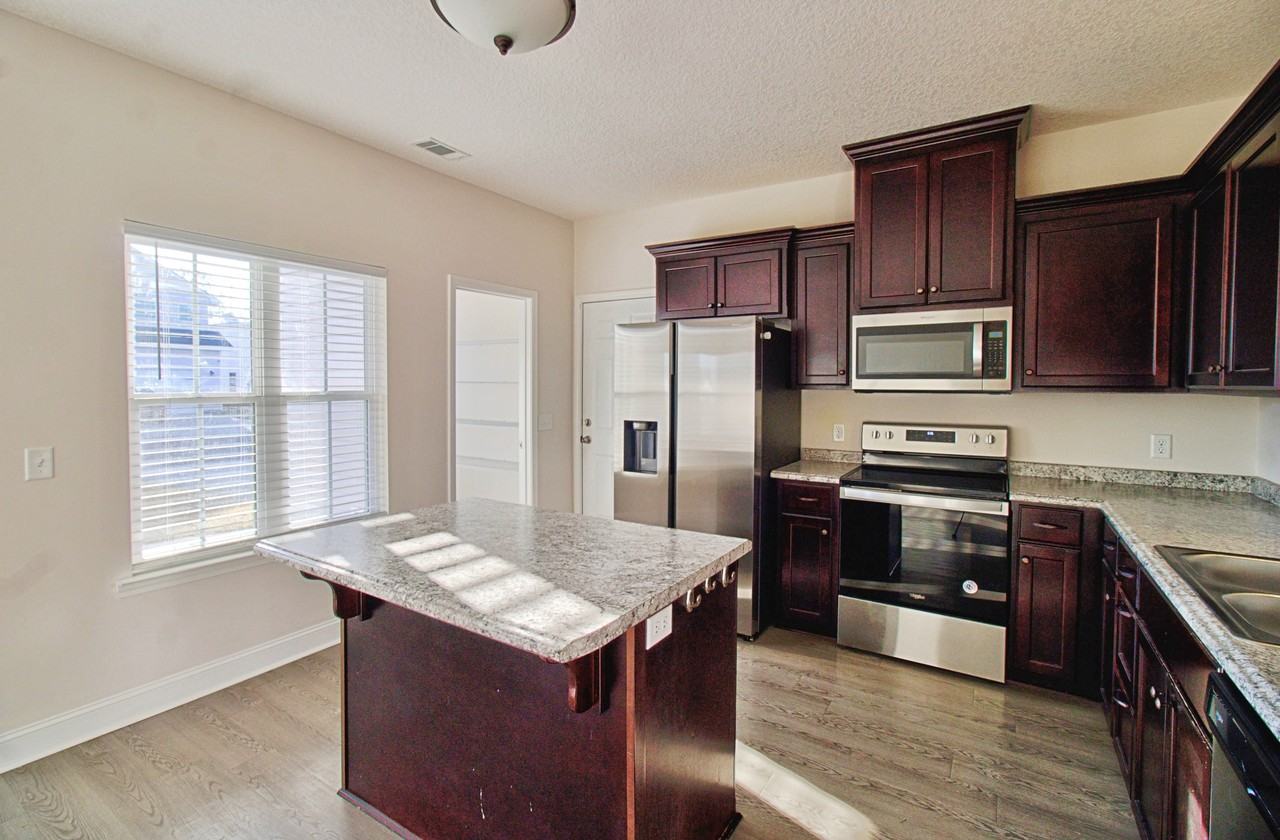 223 Whipple Ave #1 - Photo 6 of 20