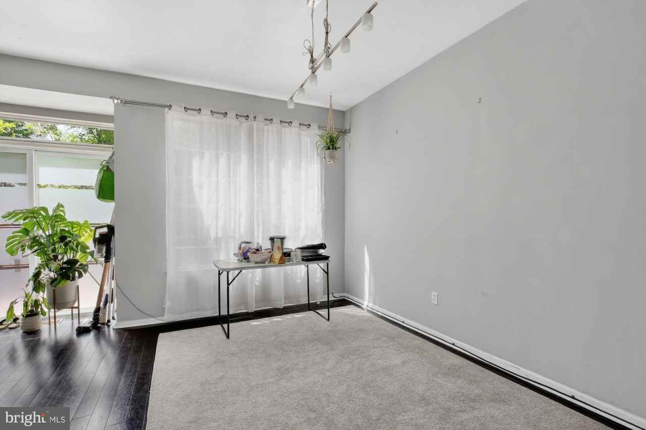 313 Sage Ln - Photo 5 of 29