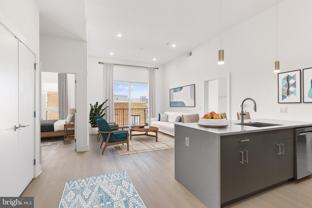 1731 Tilghman St #PH2 - Photo 1 of 1