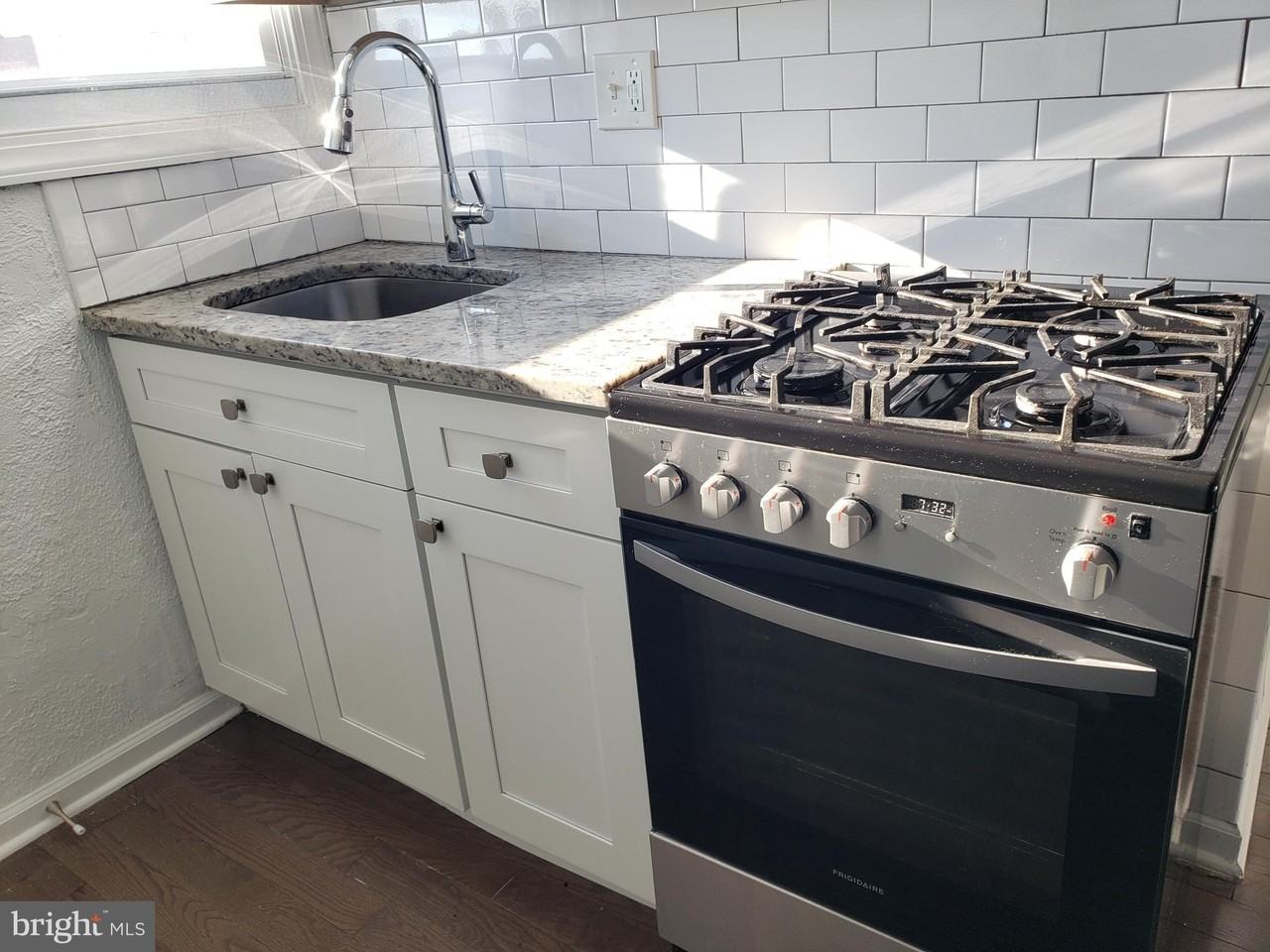 2208 S 15th St #3 - Photo 6 of 17