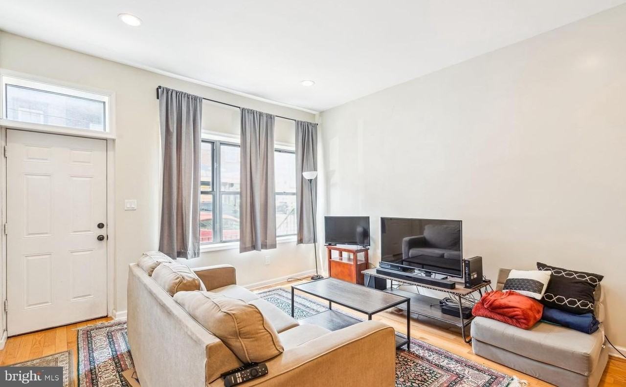 1203 S 16th St #1 - Photo 3 of 21