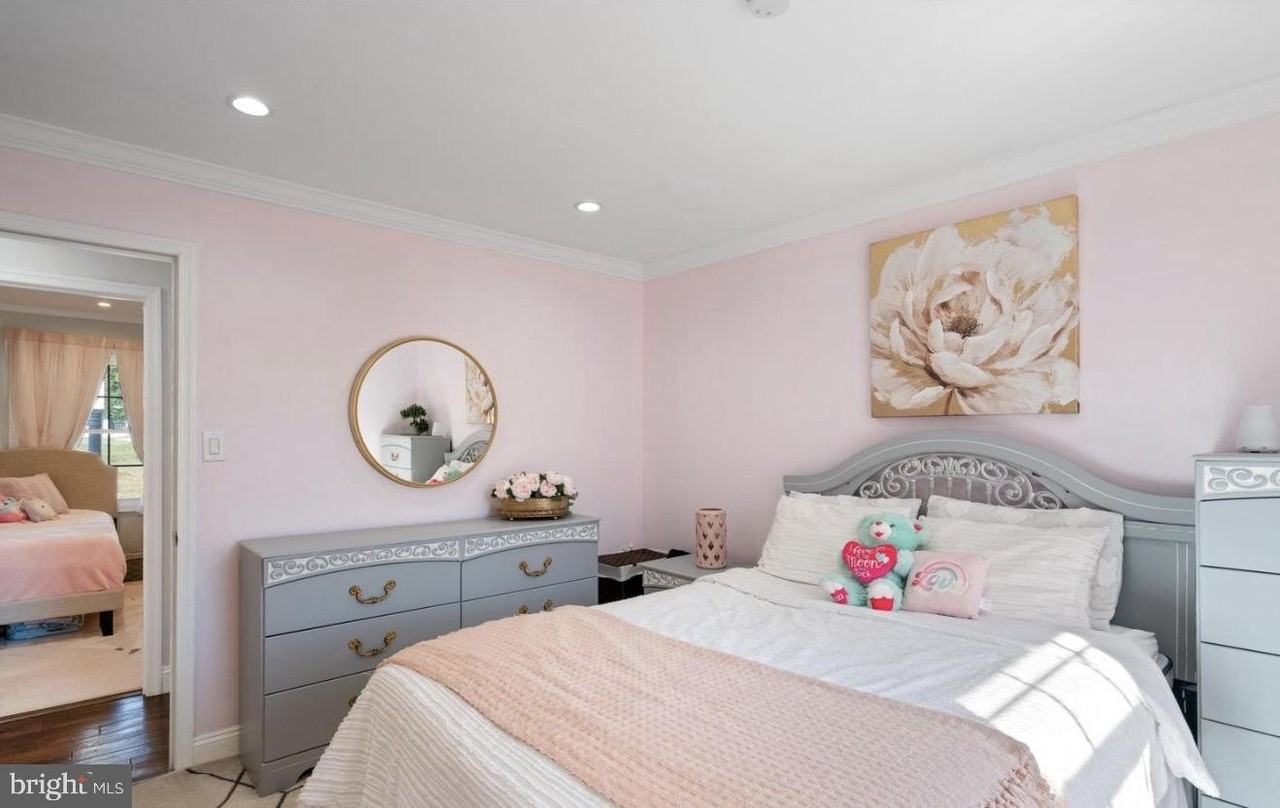 11611 Vale Rd - Photo 5 of 24