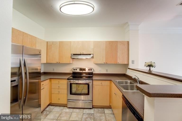 3021 Nicosh Cir #1403 - Photo 3 of 13