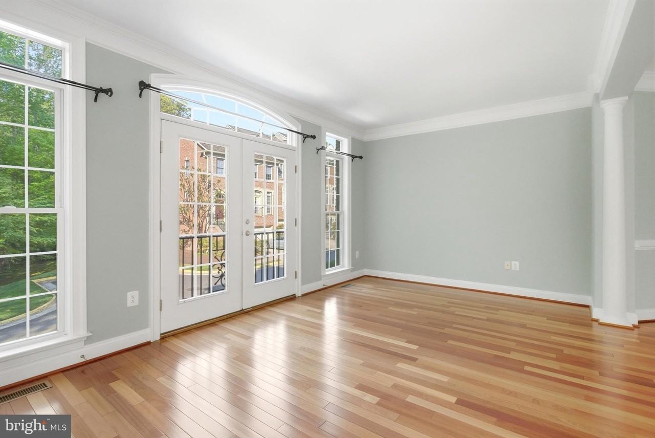 6411 Velliety Ln - Photo 3 of 41