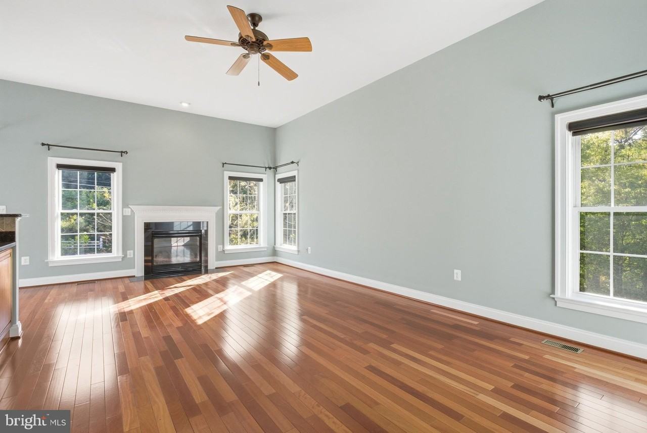 6411 Velliety Ln - Photo 5 of 41