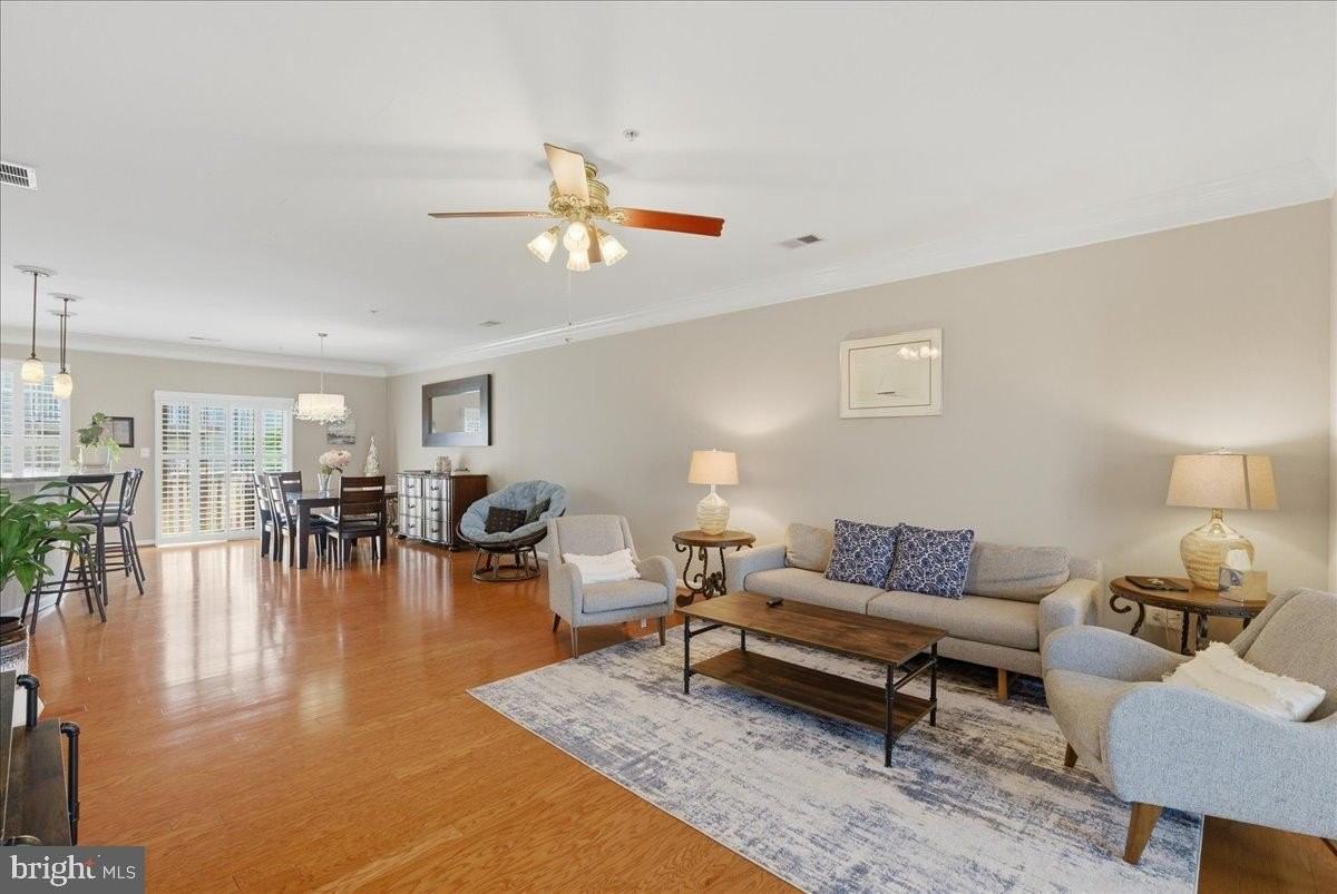 7917 CRESCENT Drive - Photo 6 of 30