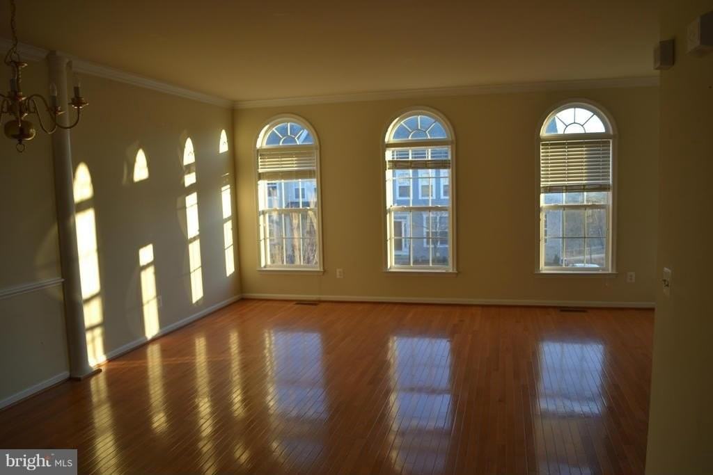 15689 William Bayliss Ct - Photo 2 of 30