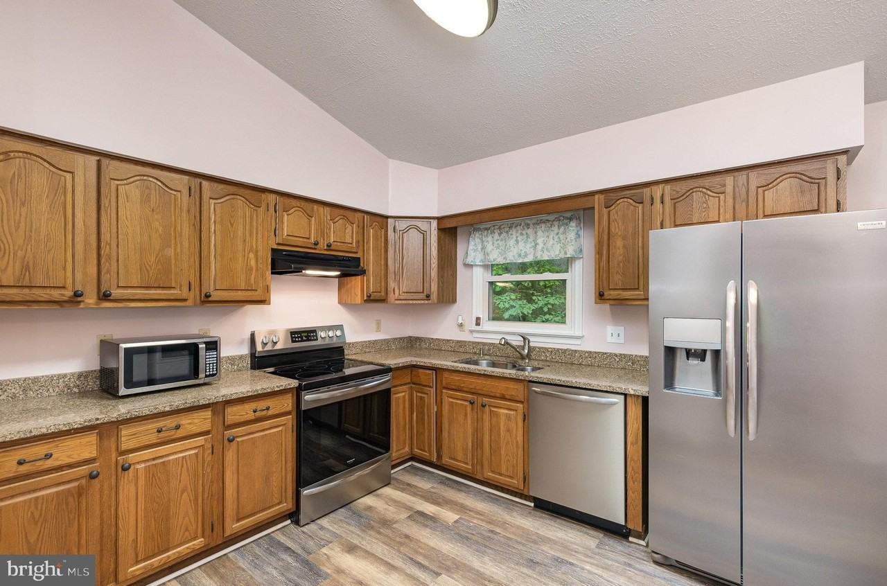 12401 Wilderness Park Dr - Photo 7 of 25