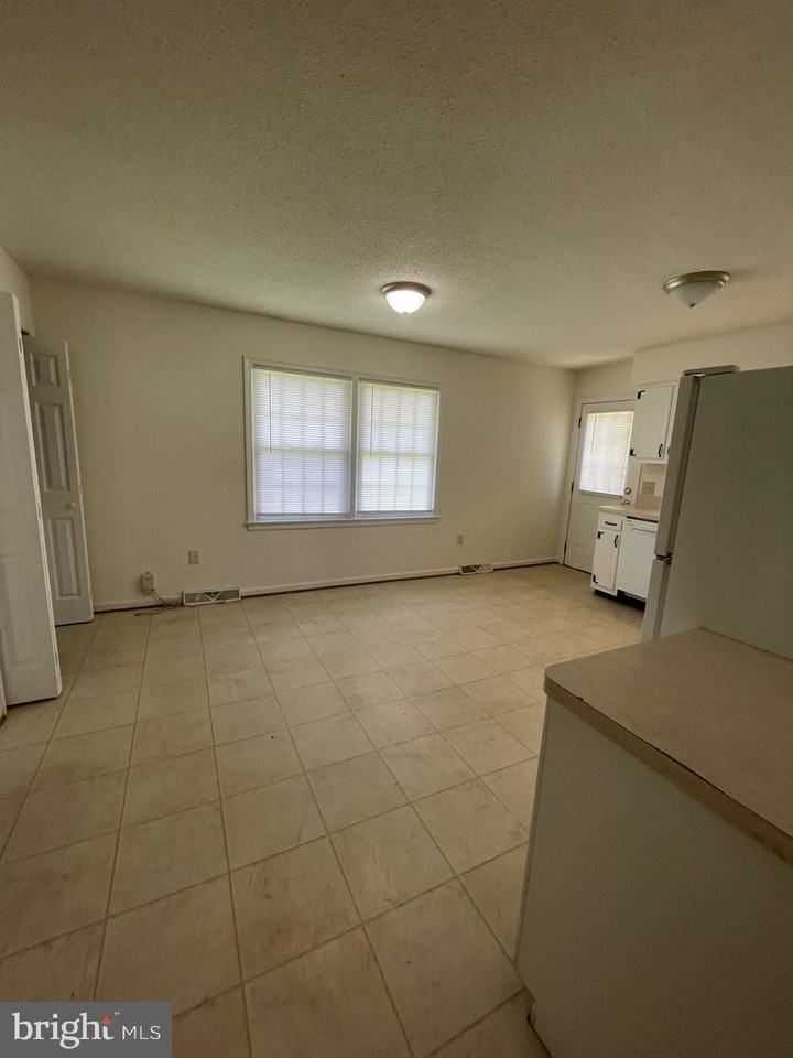 5516 Bounds St - Photo 7 of 23