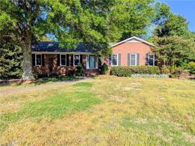 6913 Crandall Ct - Photo 1 of 1