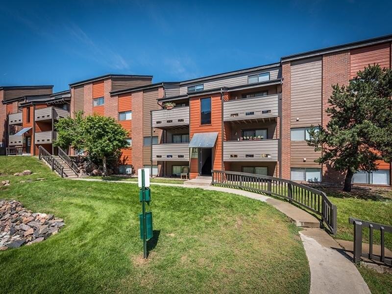 Ascend at Red Rocks - Photo 2 of 27