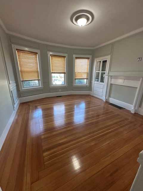 46 Lawrence St #1 - Photo 3 of 11