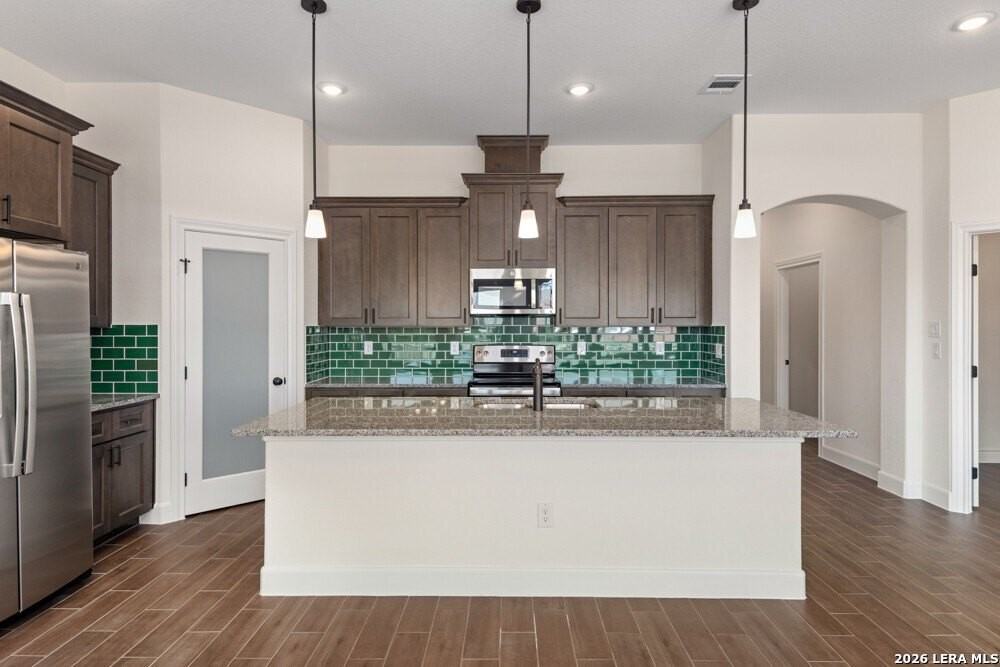 406 Park Cir - Photo 5 of 27