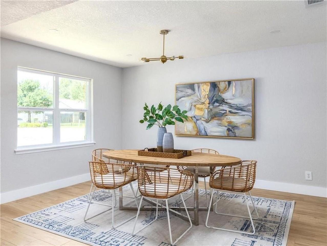 1606 Colony Creek Dr - Photo 7 of 28